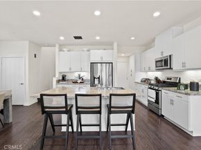 12 Prominence, Lake Forest CA 92630