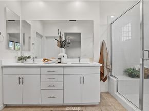 12 Prominence, Lake Forest CA 92630