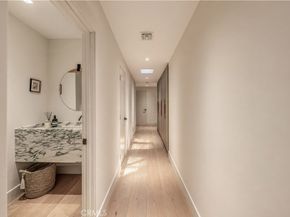 18837 Paseo Nuevo, Tarzana CA 91356