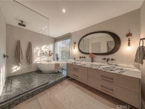 18837 Paseo Nuevo, Tarzana CA 91356