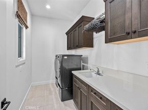 116 Knob Creek, Irvine CA 92602