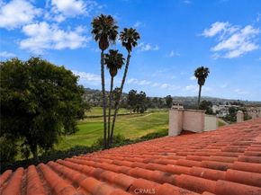 2508 Navarra 414, Carlsbad CA 92009