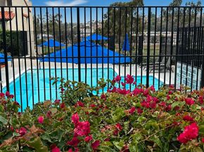 2508 Navarra 414, Carlsbad CA 92009