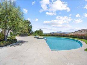 40 Echo Glen, Irvine CA 92618