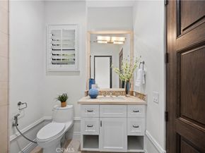 40 Echo Glen, Irvine CA 92618