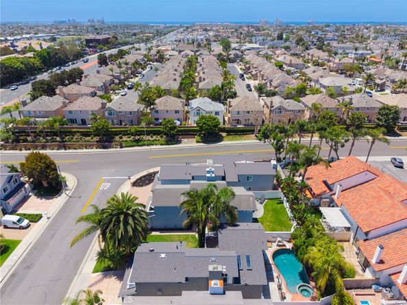 1301 Lakeside Lane, Huntington Beach CA 92648