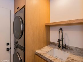 24245 Hatteras, Woodland Hills CA 91367