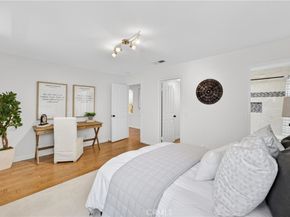 23 Delano, Irvine CA 92602