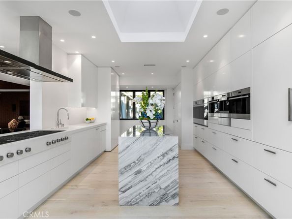 1139 Granville, Newport Beach CA 92660