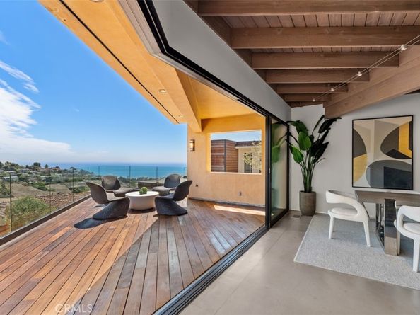1074 Flamingo Road, Laguna Beach CA 92651