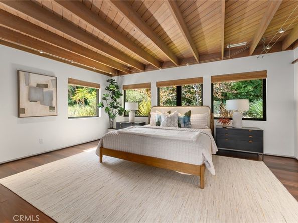 1074 Flamingo Road, Laguna Beach CA 92651