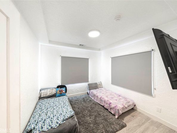 177 E 56th Street, Long Beach CA 90805