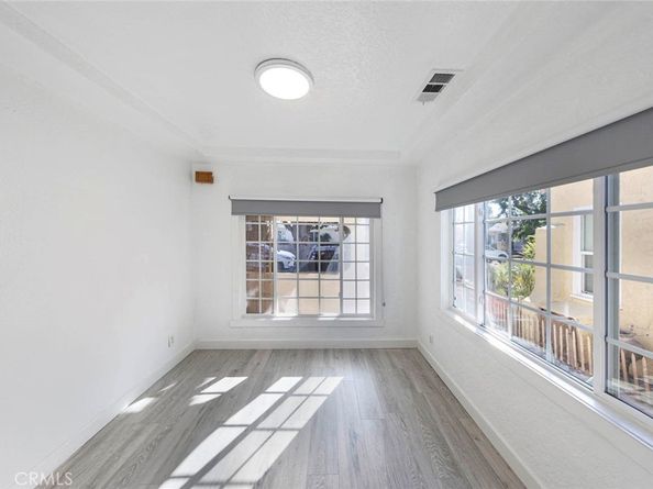 177 E 56th Street, Long Beach CA 90805