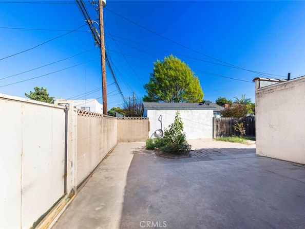177 E 56th Street, Long Beach CA 90805