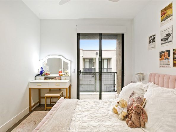 551 W Maple Avenue, Orange CA 92868