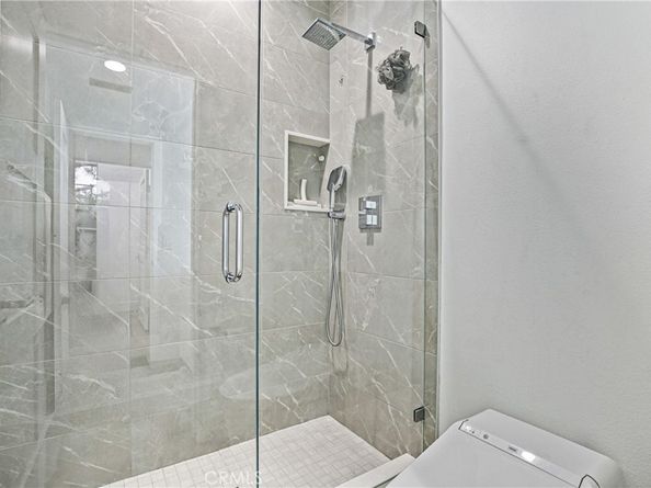 551 W Maple Avenue, Orange CA 92868