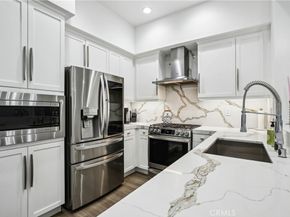 551 W Maple Avenue, Orange CA 92868