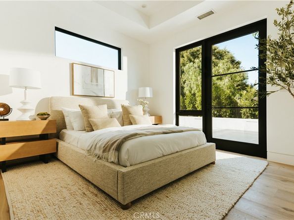 2321 Mesa Drive, Newport Beach CA 92660