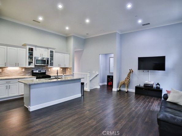 24 Coralwood, Irvine CA 92618