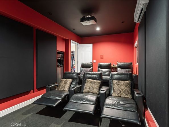 16 Arizona, Irvine CA 92606