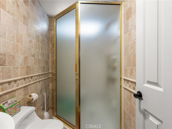 16 Arizona, Irvine CA 92606