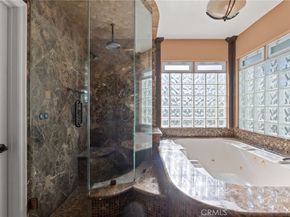 16 Arizona, Irvine CA 92606