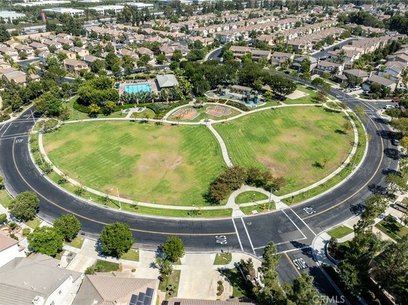 16 Arizona, Irvine CA 92606