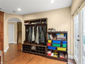 16 Arizona, Irvine CA 92606