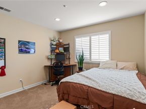 16 Arizona, Irvine CA 92606