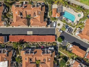 31 Brisa del Lago, Rancho Santa Margarita CA 92688
