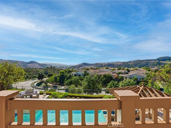 8 Cadencia Street, Rancho Mission Viejo CA 92694