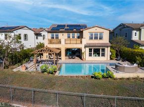 8 Cadencia Street, Rancho Mission Viejo CA 92694