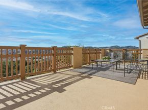 8 Cadencia Street, Rancho Mission Viejo CA 92694