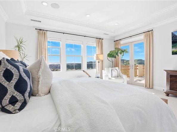 8 Cadencia Street, Rancho Mission Viejo CA 92694