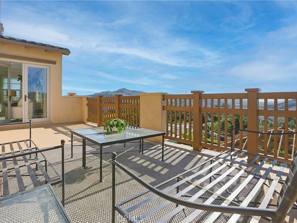8 Cadencia Street, Rancho Mission Viejo CA 92694