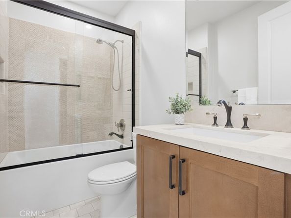 8 Cadencia Street, Rancho Mission Viejo CA 92694