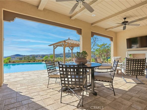 8 Cadencia Street, Rancho Mission Viejo CA 92694
