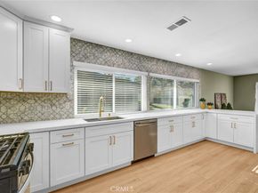 8 Dogwood S, Irvine CA 92612