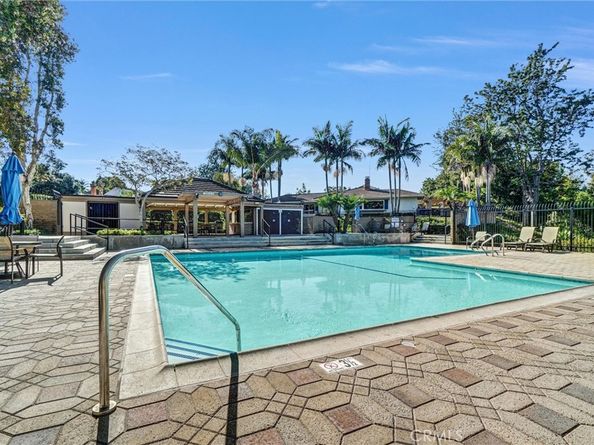 8 Dogwood S, Irvine CA 92612