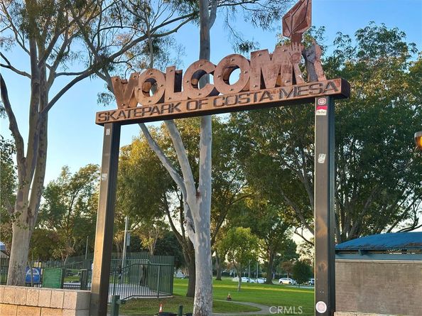 117 Clearbrook Lane, Costa Mesa CA 92626