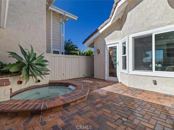 48 Coral Lake, Irvine CA 92614