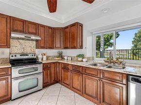 48 Coral Lake, Irvine CA 92614