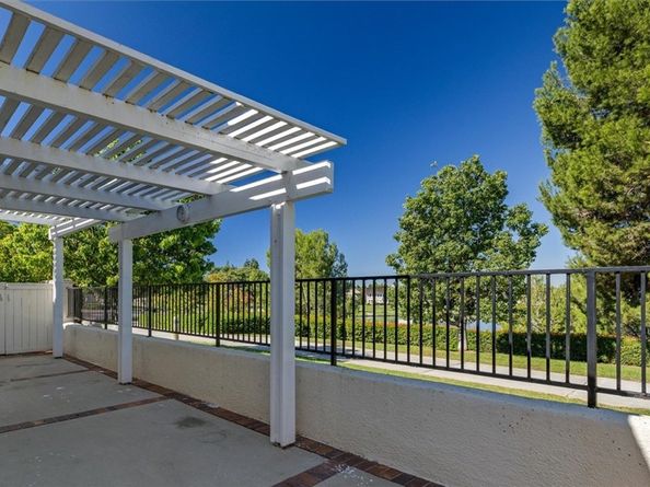 48 Coral Lake, Irvine CA 92614