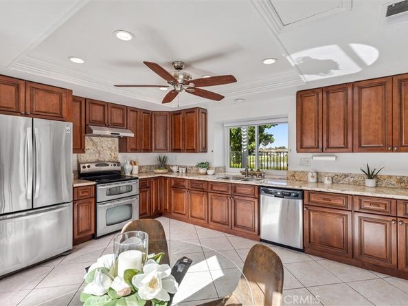 48 Coral Lake, Irvine CA 92614