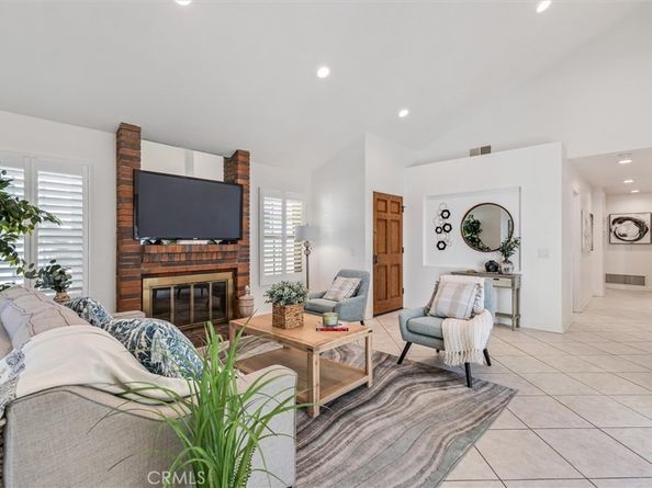48 Coral Lake, Irvine CA 92614