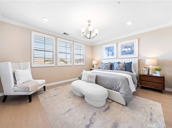 101 Tinker, Irvine CA 92618