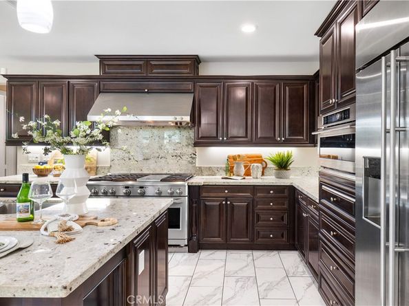 101 Tinker, Irvine CA 92618