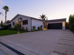 2187 Meyer Place, Costa Mesa CA 92627