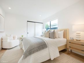 2187 Meyer Place, Costa Mesa CA 92627