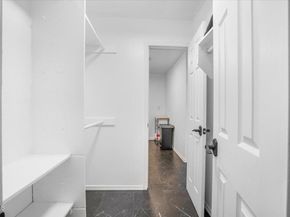 11645 Montana Avenue 126, Los Angeles CA 90049